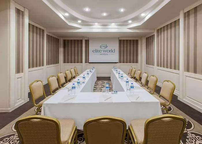 Elite World Prestige Hotel *