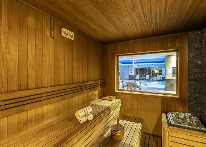 Elite World Prestige